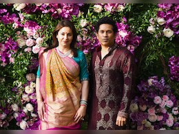 सचिन-अंजलि तेंदुलकर की 30वीं सालगिरह पर बेटी सारा ने शेयर की तस्वीर, तीसरी देखकर नहीं कर पाएंगे यकीन