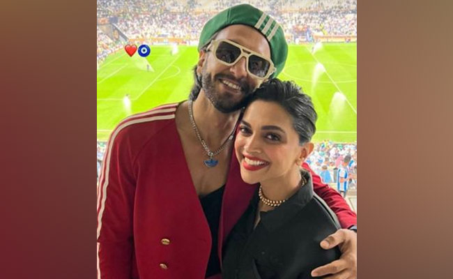Deepika Padukone And Her "Rock" (Ranveer Singh, Duh) In Glimpses From World Cup Final