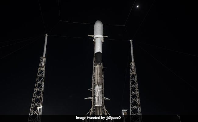 चांद पर पहली बार उतरेगा UAE का मून मिशन...राशिद रोवर देगा यह अहम जानकारियां