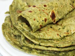 Palak Methi Cheela: An Instant Healthy Breakfast Recipe For Your Busy Mornings Palak Methi Cheela: An Instant Healthy Breakfast Recipe For Your Busy Mornings