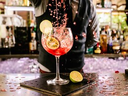 7 Quick Cocktails For Your New Year's Eve Get-Together