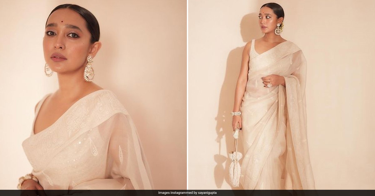 Sayani Gupta Stylishly Steps Onto The "Mystic" Side In An Ivory <i>Saree</i>