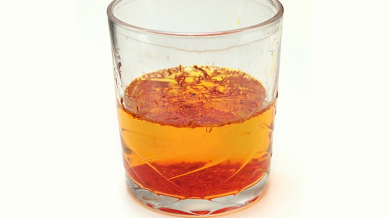 7 दिन तक रोजाना केसर का पानी पीने से क्या होता है?