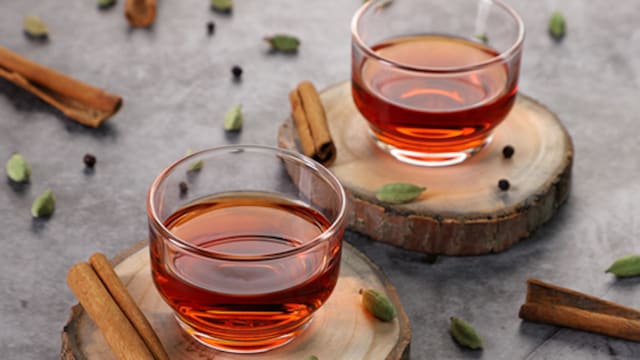 Cinnamon can help you control blood sugar levels