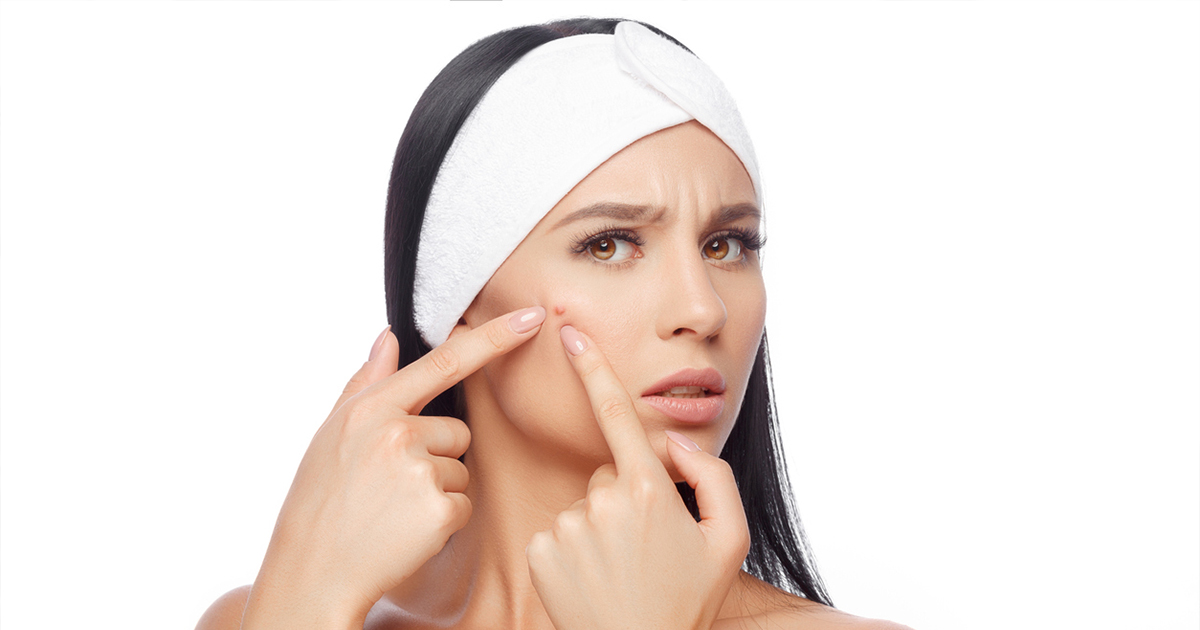 Say Goobye To Pimples With These Anti-Acne Beauty Products That Are A Must For Every Routine