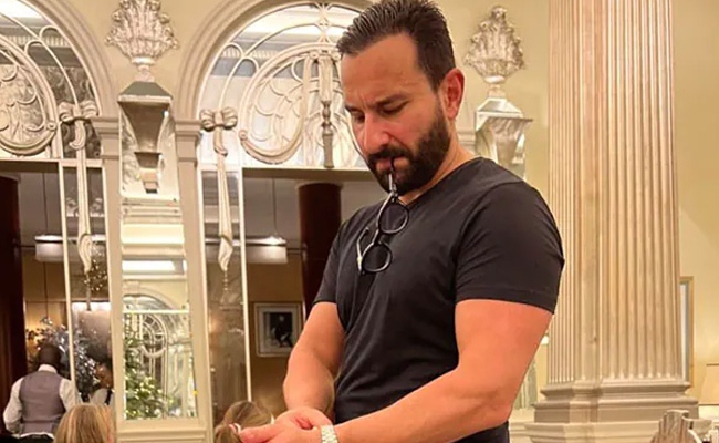 Hope Saif Ali Khan Has Seen Kareena Kapoor's Husband Appreciation Post