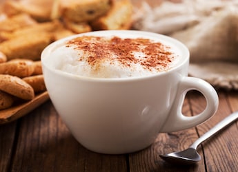 Coffee Hack: Make Cafe-Style Frothy Cappuccino With These Tips (Watch Recipe Video) Coffee Hack: Make Cafe-Style Frothy Cappuccino With These Tips (Watch Recipe Video)