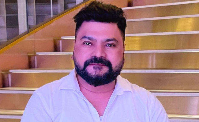 Gopalan Anish Acharaya Honored With A Times Education Icon Award For 2022
