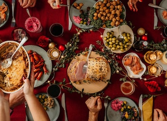 Christmas Around The World - 9 Popular Foods That Form The Tradition Christmas Around The World - 9 Popular Foods That Form The Tradition
