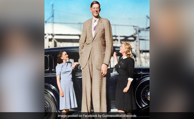 Guinness World Records Shares Photo Of "Tallest Man Who Ever Lived", Internet Amused