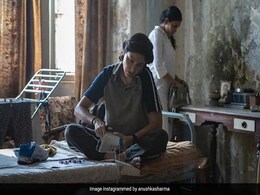 Anushka Sharma Shares Pic From <i>Chakda Xpress</i> Night Shoot Anushka Sharma Shares Pic From <i>Chakda Xpress</i> Night Shoot