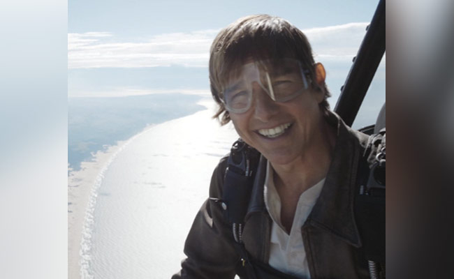 What Tom Cruise Did Just Before Jumping Off A Plane For Next <i>Mission: Impossible</i>