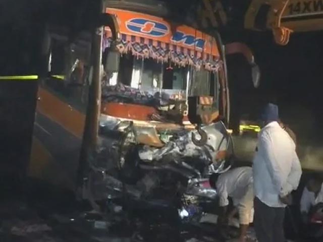 Gujarat Bus Crashes Into SUV After Driver Suffers Heart Attack, 9 Dead
