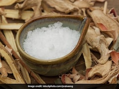 कपूर के फायदे: सर्दी-जुकाम से लेकर स्किन तक, क्यों है हर घर में जरूरी