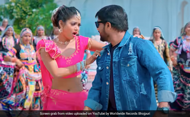 रिलीज होते ही सोशल मीडिया पर छाया भोजपुरी गाना 'मजनुआ', नेहा राज और पूनम सिंह की जोड़ी ने मचाया धमाल