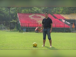 "हम किस लिये हैं..." मनोलो मार्केज के कोच बनने के बाद बाईचुंग भूटिया ने तकनीकी समिति के पद से दिया इस्तीफा "हम किस लिये हैं..." मनोलो मार्केज के कोच बनने के बाद बाईचुंग भूटिया ने तकनीकी समिति के पद से दिया इस्तीफा