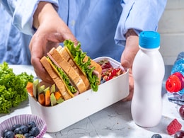 घटाना चाहते हैं वजन तो दोपहर में खाना छोड़ दीजिए ये 4 तरह की चीजें, Weight Loss के आड़े आते हैं ये फूड्स  घटाना चाहते हैं वजन तो दोपहर में खाना छोड़ दीजिए ये 4 तरह की चीजें, Weight Loss के आड़े आते हैं ये फूड्स