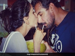 सादगी और खूबसूरती का कॉम्बिनेशन हैं जॉन अब्राहम की वाइफ प्रिया, फिटनेस में नहीं हैं बॉलीवुड की हसीनाओं से पीछे सादगी और खूबसूरती का कॉम्बिनेशन हैं जॉन अब्राहम की वाइफ प्रिया, फिटनेस में नहीं हैं बॉलीवुड की हसीनाओं से पीछे