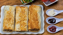 Are You Hungry? Make These Yummy Chicken Seekh Puffs And Enjoy