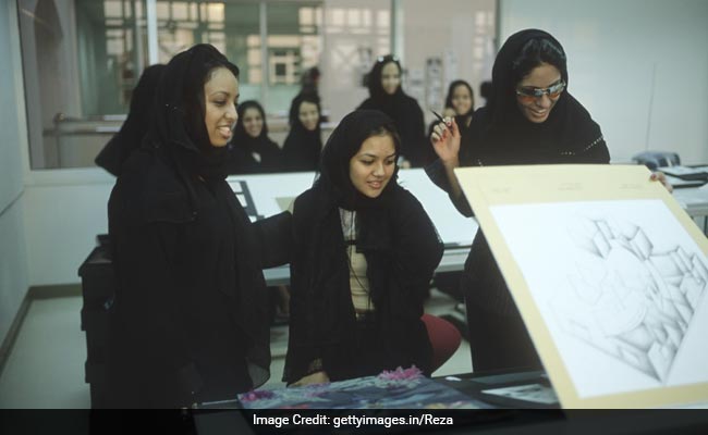 Saudi Arabia Bans Abaya In Examination Halls, Asks Female Students To Wear School Uniforms