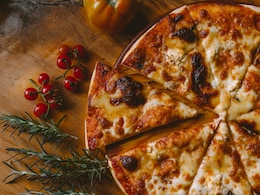 World Pizza Day 2023: आप भी हैं पिज्जा लवर तो घर पर बनाएं ये 5 देसी स्टाइल झटपट बनने वाला पिज्जा, यहां देखें रेसिपी World Pizza Day 2023: आप भी हैं पिज्जा लवर तो घर पर बनाएं ये 5 देसी स्टाइल झटपट बनने वाला पिज्जा, यहां देखें रेसिपी