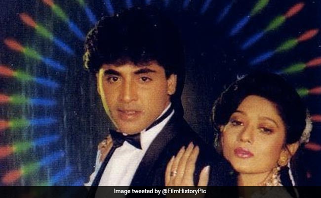 तस्वीर में दिख रहे एक्टर का क्या है नाम? आजकल 'टीवी' पर तहलका मचा रहे हैं