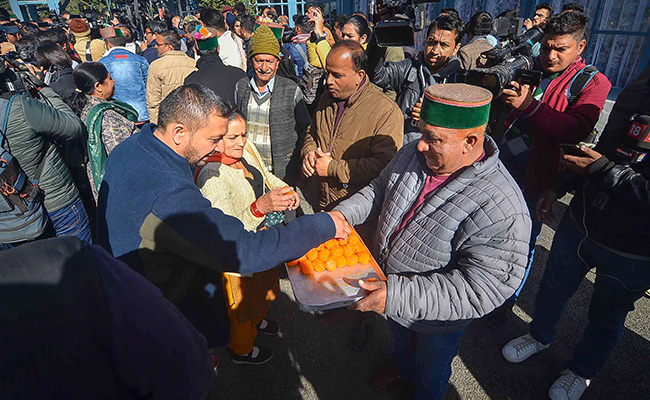 Congress Leaders, Workers Celebrate Himachal Win With Sweets, Firecrackers