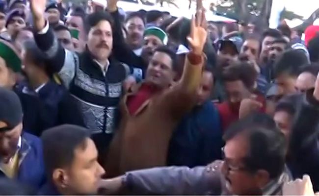 Pratibha Singh Out Of Himachal Chief Minister Race, Supporters Protest