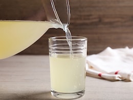 Healthy Juice Recipes: रोज पिएं इस सब्जी का जूस, शुगर और गठिया जैसी बीमारियों से मिलेगा छुटकारा, जान लें बनाने का तरीका Healthy Juice Recipes: रोज पिएं इस सब्जी का जूस, शुगर और गठिया जैसी बीमारियों से मिलेगा छुटकारा, जान लें बनाने का तरीका