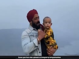 सलमान खान की फेवरेट हैं भांजी आयत, भाईजान संग शेयर करती हैं एक ही दिन बर्थडे, फोटो और वीडियो देख हार बैठेंगे दिल सलमान खान की फेवरेट हैं भांजी आयत, भाईजान संग शेयर करती हैं एक ही दिन बर्थडे, फोटो और वीडियो देख हार बैठेंगे दिल