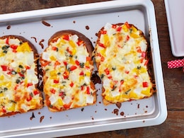 Pizza Toast And More: 5 Delicious Bread Pizza Recipes To Fix Your Untimely Cravings