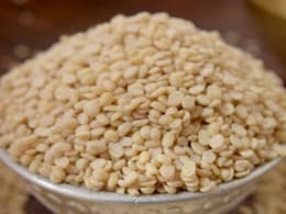 Cooking Tips: How To Cook Urad Dal Without Pressure Cooker