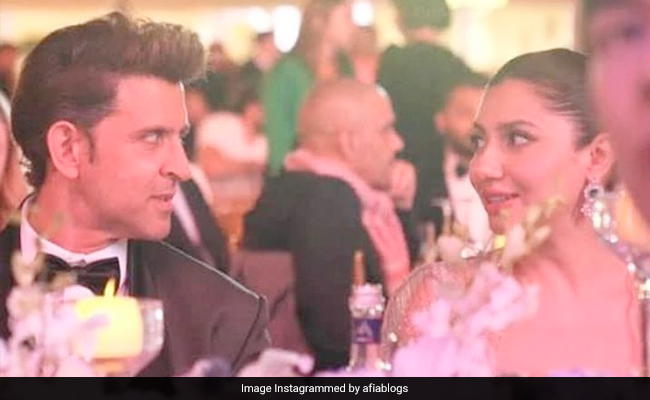 Hrithik Roshan Spotted With Pakistan Actor Mahira Khan At Red Sea Film Festival In Jeddah