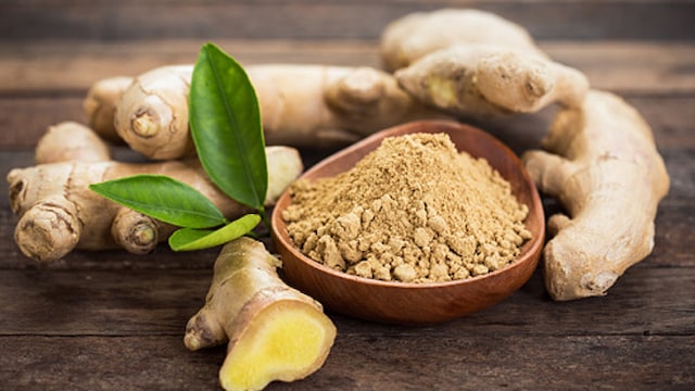 Ginger is a versatile spice that can be used in various dishes, smoothies, teas and supplements