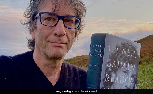 Best-Selling Authors Comfort Writer After 2 People Attend Her Book Launch
