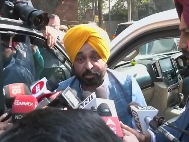 "<i>Asli Jhaadu Ab Chalega</i>": Bhagwant Mann As AAP Races Ahead In Delhi