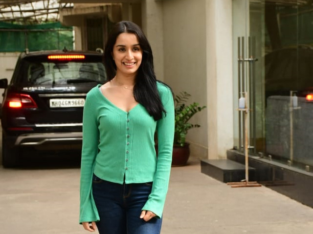 Shraddha Kapoor Began Her Week With Work
