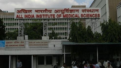 AIIMS Delhi Surgeons Remove 21.8 Kg Uterine Sarcoma In High-Risk Surgery