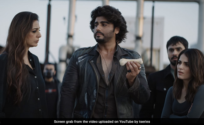 <i>Kuttey</i> Song <i>Awaara Dogs</i>: A Different Beat For Arjun Kapoor, Tabu And Radhika Madan