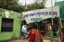 Trinamool, BJP Workers Clash In Bengal, Large Police Force Deployed Trinamool, BJP Workers Clash In Bengal, Large Police Force Deployed