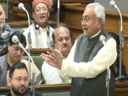 "शराब पीकर कोई मर जाएगा तो मुआवजा नहीं देगी सरकार" : CM नीतीश के बयान पर मचा बवाल, तेजस्वी ने किया बचाव "शराब पीकर कोई मर जाएगा तो मुआवजा नहीं देगी सरकार" : CM नीतीश के बयान पर मचा बवाल, तेजस्वी ने किया बचाव