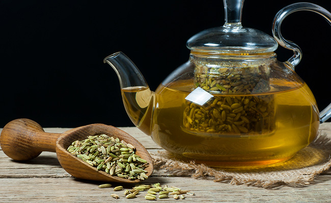 15 दिनों तक खाली पेट सौंफ का पानी पीने से क्या होगा? डॉक्टर ने बताया कौन सी बीमारिया होंगी दूर