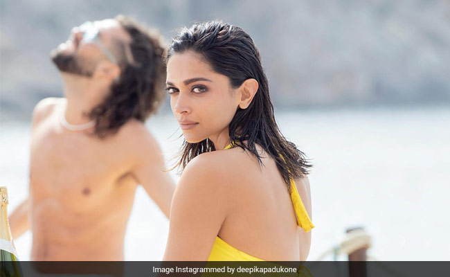 We're Simply Not 'Cut Out' For Deepika Padukone's Level Of Hotness In A Yellow Swimsuit