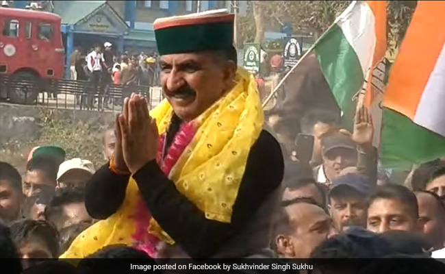 इन खूबियों की वजह से सुखविंदर सिंह सुक्खू ने CM पद की रेस में प्रतिद्वंदियों को पछाड़ा, पढ़ें 10 बातें
