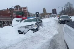 US Blizzard Brings Chaos On Christmas, 34 Dead, Parts Of New York Cut Off US Blizzard Brings Chaos On Christmas, 34 Dead, Parts Of New York Cut Off