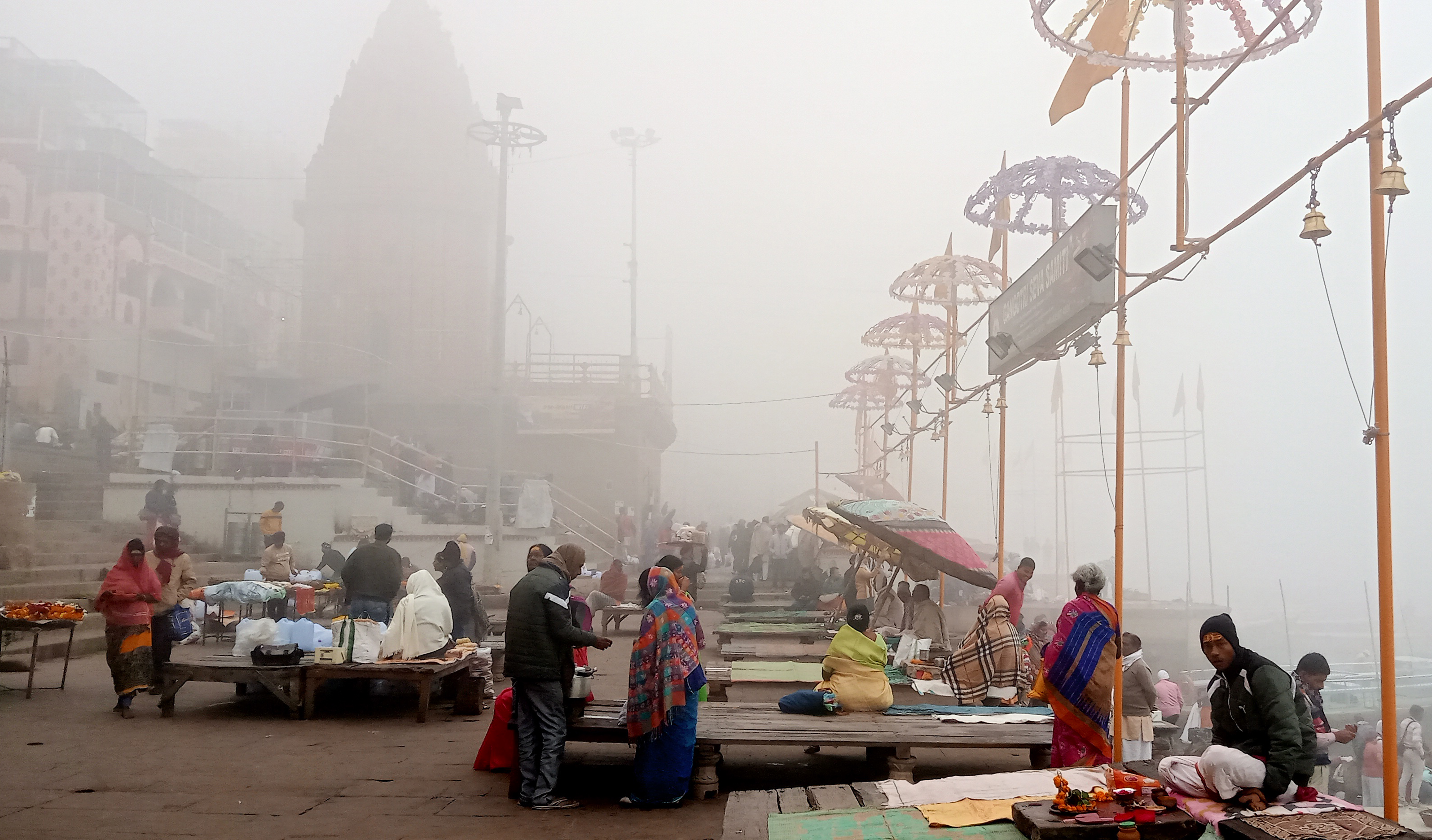 Satellite Pic Shows Fog Cloaking North India Except Delhi Because...