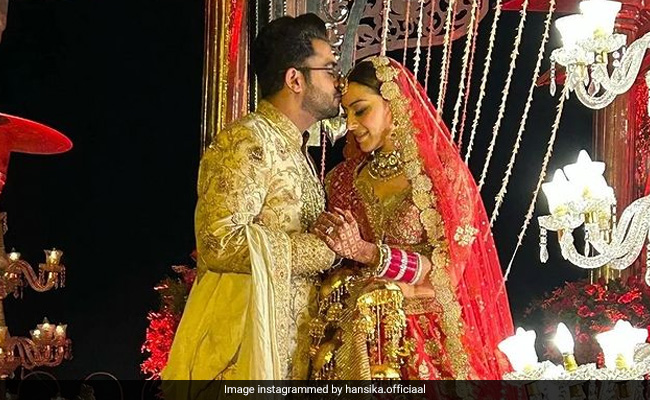 Hansika Motwani And Sohael Khaturiya's Wedding: See Dreamy Pics And Videos Of Newlyweds