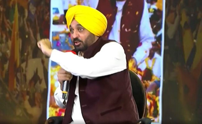 "Congress In Coma": BS Mann As Rahul Gandhi Blames AAP For Gujarat Defeat