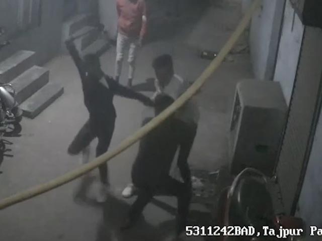 Caught On CCTV: Delhi Man Thrashed, Stabbed To Death, People Watch