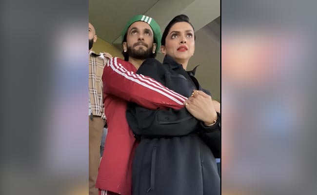 FIFA World Cup 2022 Final: Ranveer Singh Watched "Historic Moment" With Deepika Padukone In His Arms